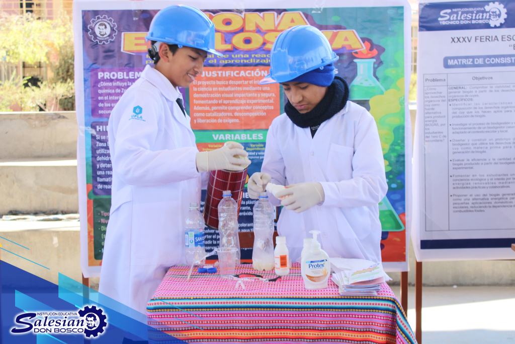 Foto 4 de «Nuestros estudiantes sorprenden con innovadores proyectos en la Feria de Ciencias ¡Eureka 2025! Etapa interna»